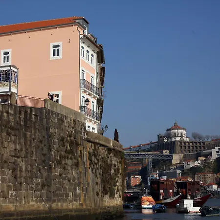 1872 River House By Olivia Porto