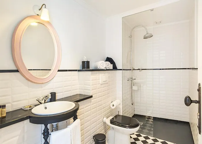 Konukevi 1872 River House By Olivia