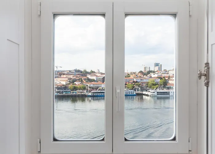 1872 River House By Olivia