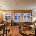 ゲストハウス 1872 River House By Olivia