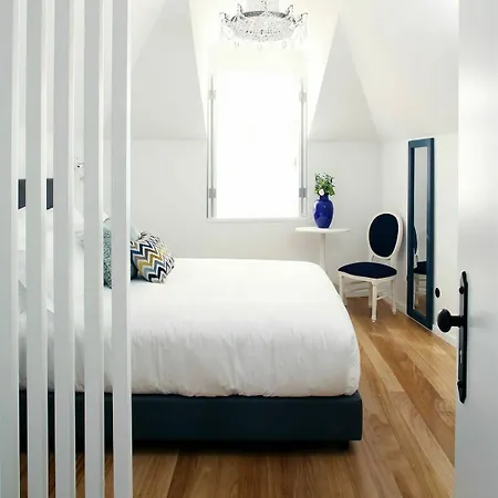 1872 River House By Olivia Guest house