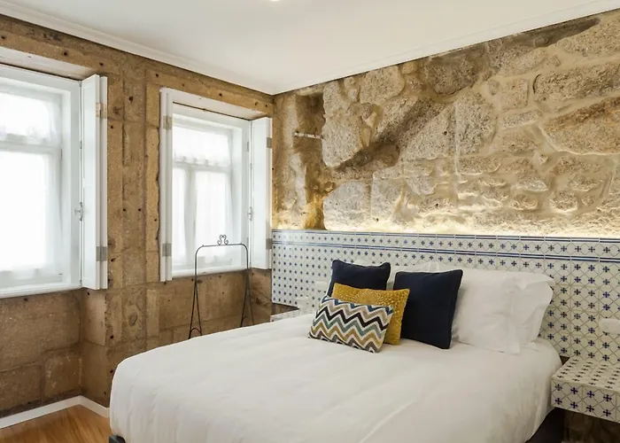 1872 River House By Olivia