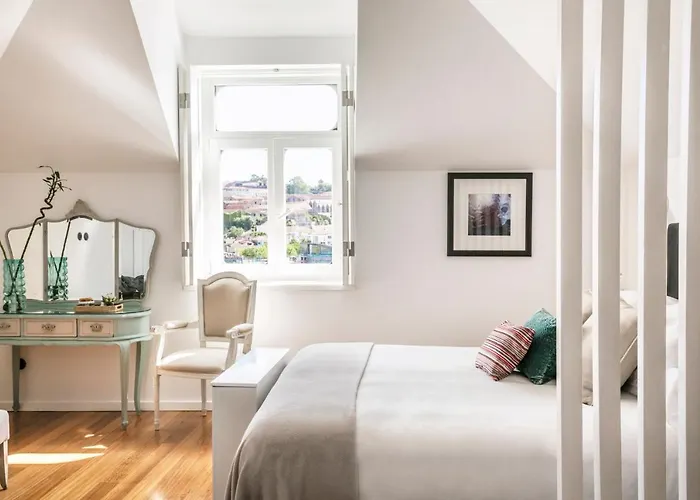 1872 River House By Olivia