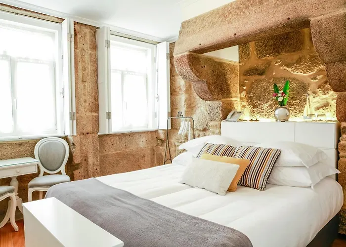 1872 River House By Olivia Porto