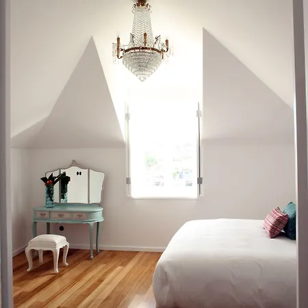 بيت ضيافة 1872 River House By Olivia بورتو