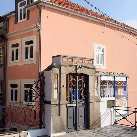 1872 River House By Olivia بيت ضيافة بورتو