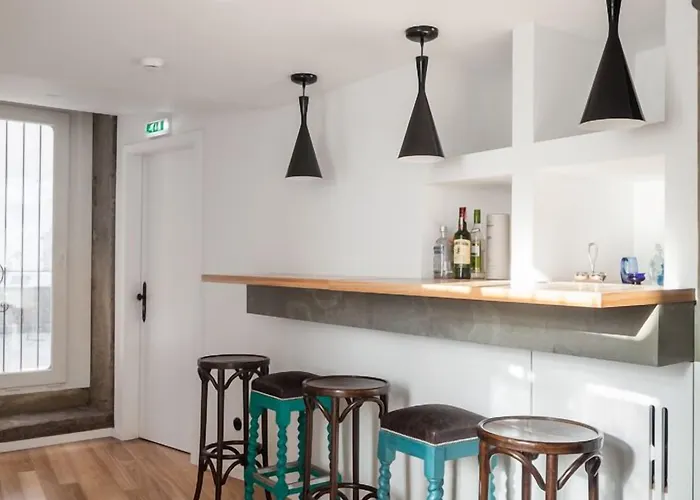 1872 River House By Olivia 4*