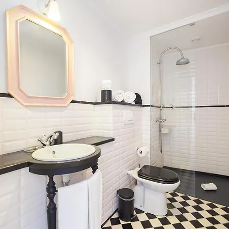 1872 River House By Olivia Guest house 4*