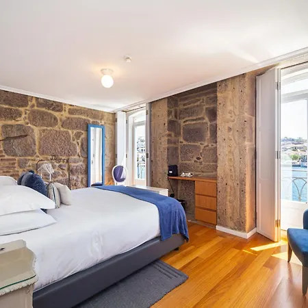 1872 River House By Olivia Porto