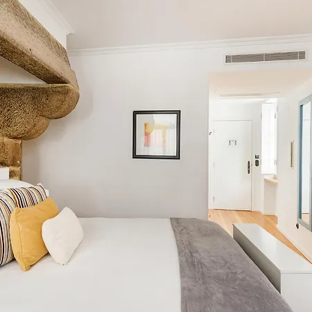 1872 River House By Olivia