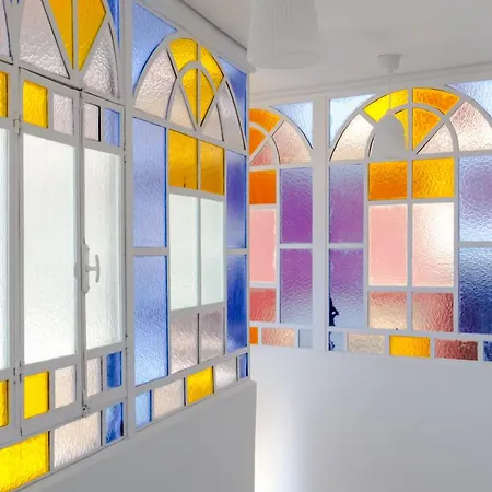 1872 River House By Olivia Penzion 4*