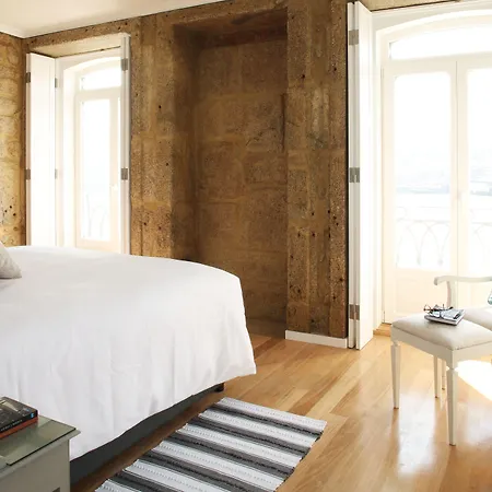 1872 River House By Olivia Penzion 4*