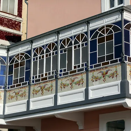 1872 River House By Olivia Guest house 4*