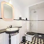 1872 River House By Olivia Pensionat 4*