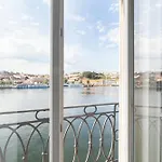1872 River House By Olivia 4*