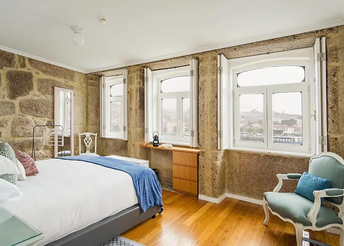 1872 River House By Olivia 4*